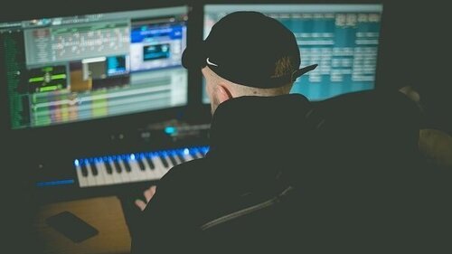 How Much Does It Cost to Hire a Music Producer? - Music Made Pro